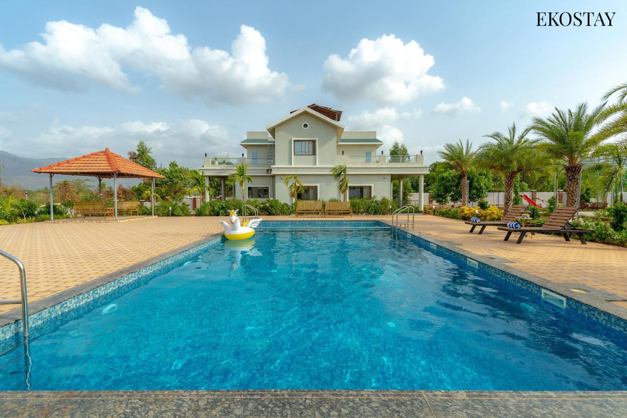 Ekostay Gold Palm Estate I Cricket Turf I Rain Dance I 2 Acre Property Karjat Exterior foto